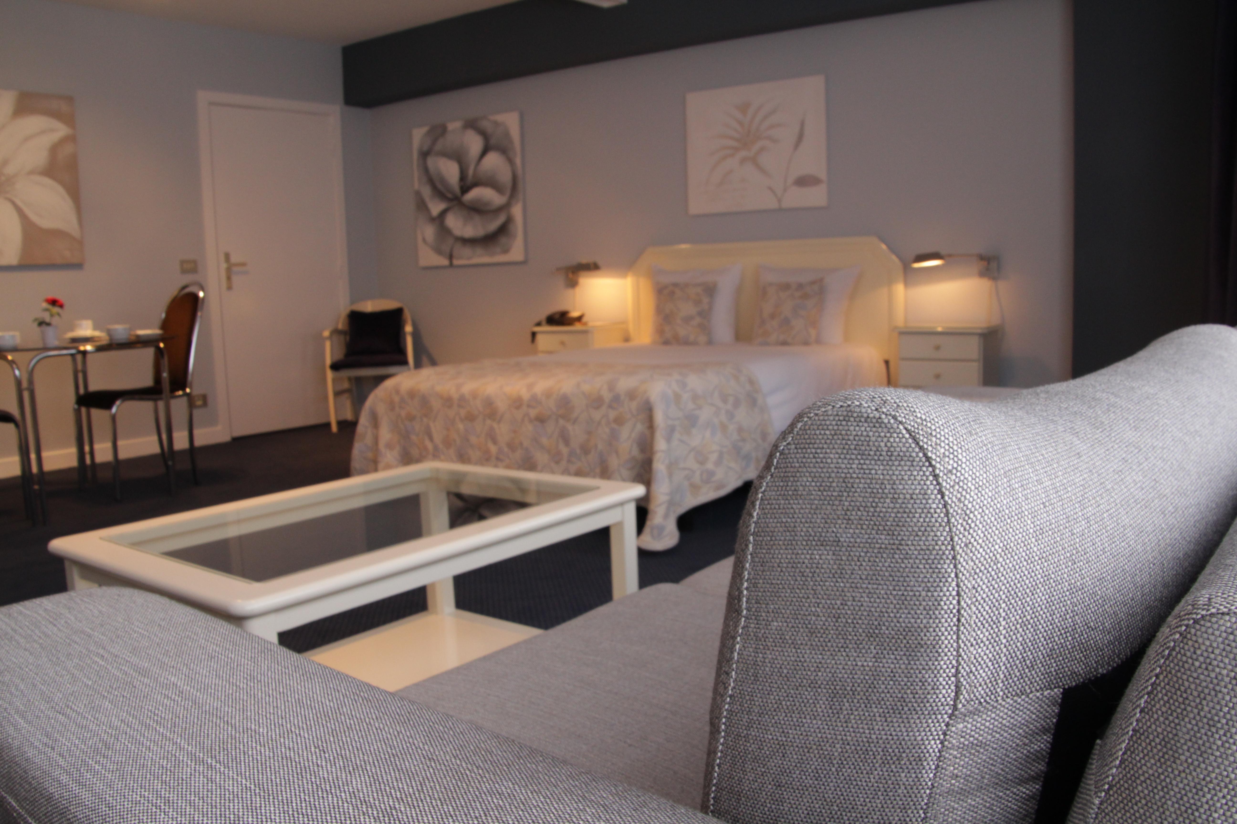 First Euroflat Hotel Brussel Bagian luar foto