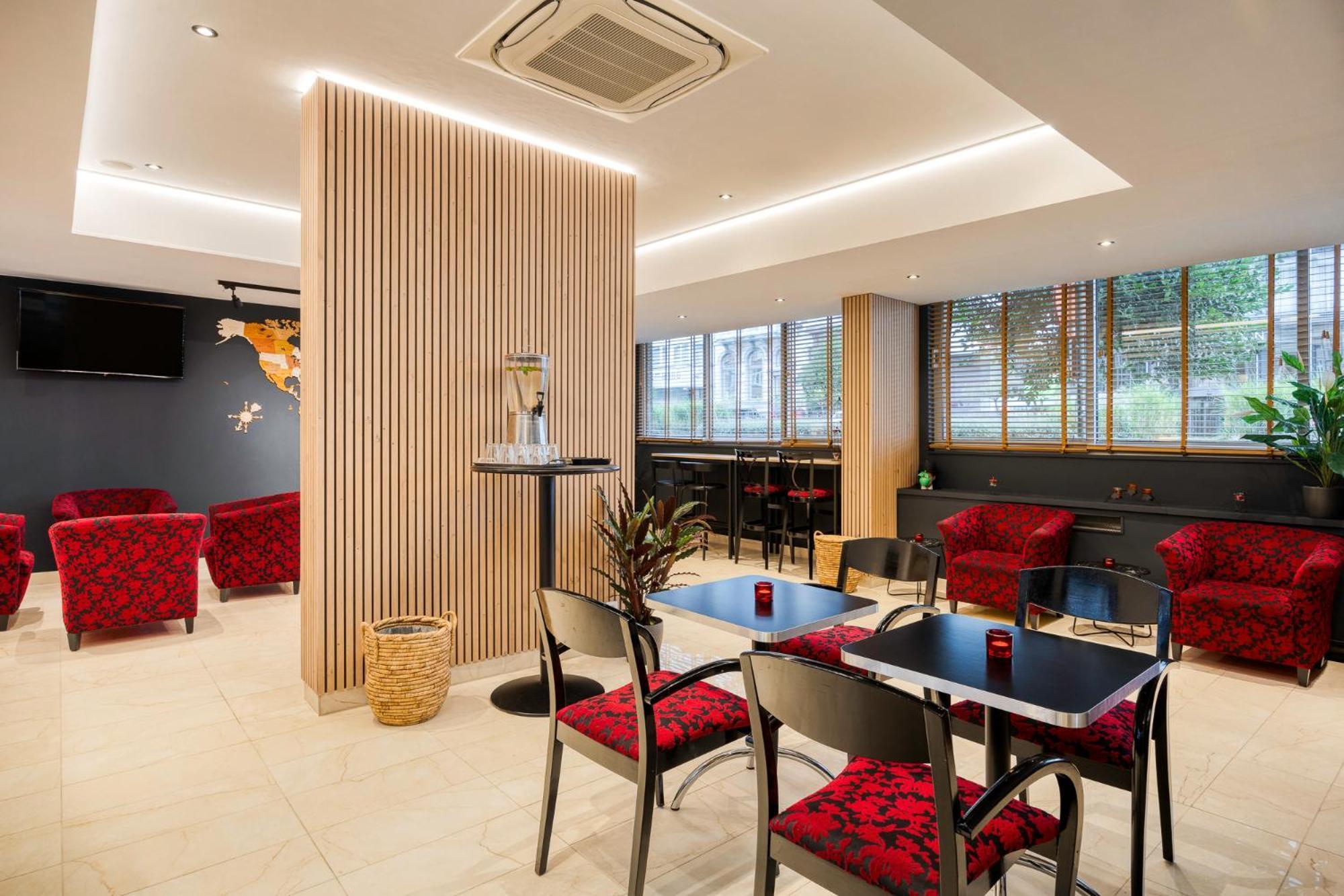 First Euroflat Hotel Brussel Bagian luar foto